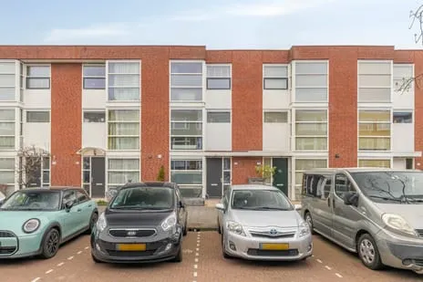 Tussenwoning te koop: Amerongenstraat 27, 'S-Gravenhage
