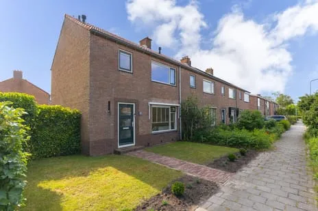 Hoekwoning te koop: Ammerdorfferstraat 20, Ruijterstraat en omgeving Ursem (Gem. Koggenland)