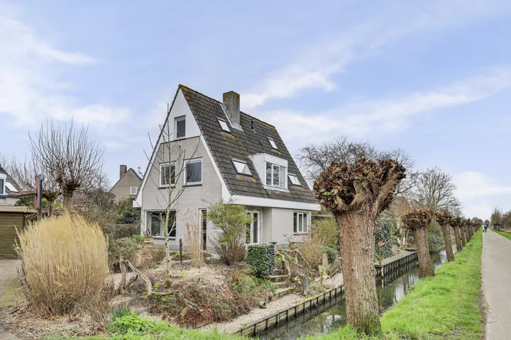 Vrijstaande woning te koop: Amnestylaan 137, Erasmuswijk Middelburg