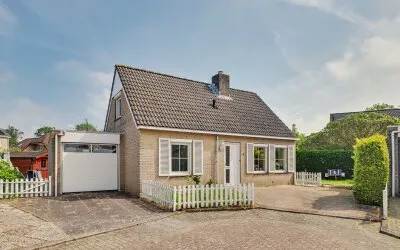 Vrijstaande woning te koop: Amnestylaan 14, Erasmuswijk Middelburg