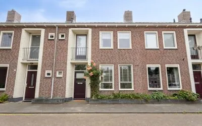 Terraced house for sale: Ampèreweg 10, Doornbos-Linie Breda