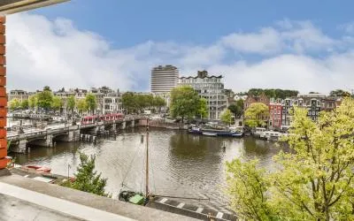 Appartement te koop: Amstel 163-4, Sarphatistrook Amsterdam