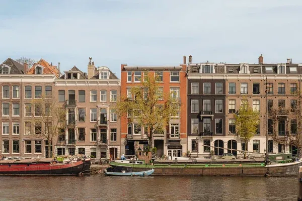 Woning te koop: Amstel 163, Waterloopleinbuurt Amsterdam