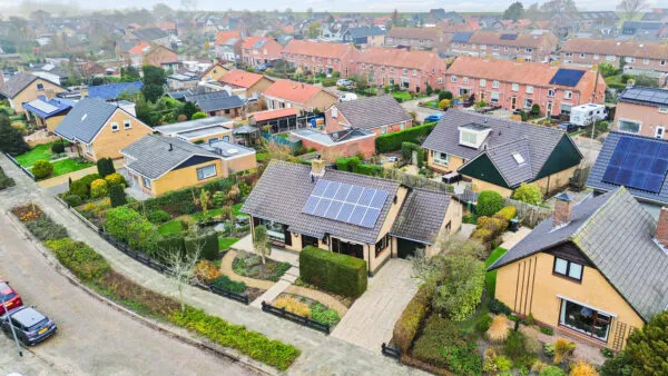 Vrijstaande woning te koop: Amsteldiepstraat 56, Den Oever (woonkern) Den Oever