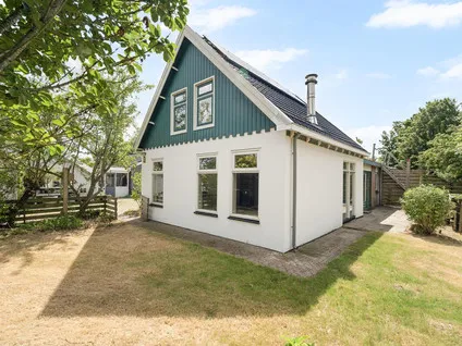 Vrijstaande woning te koop: Amsteldijk 1, Van Ewijcksluis Anna Paulowna
