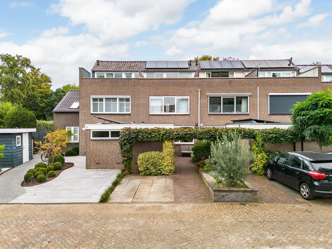 Tussenwoning te koop: Amsteloord 34, Woerden