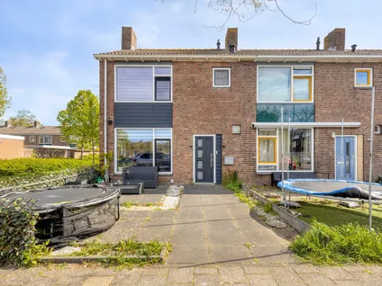 Hoekwoning te koop: Amstelstraat 70, Oosterwijk Beverwijk