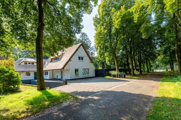 Vrijstaande woning te koop: Amsterdamseweg 248, Arnhem