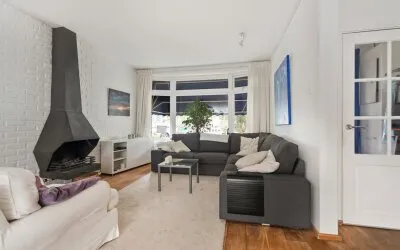 Tussenwoning te koop: Ananasstraat 109, Vruchtenbuurt 'S-Gravenhage