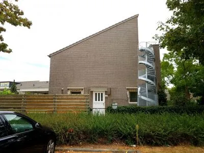 Hoekwoning te koop: Andantestraat 105, Muziekwijk N.-Noord Almere