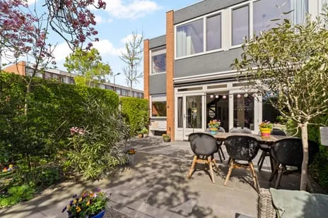 Hoekwoning te koop: Andoorn 1, Ommoord Rotterdam