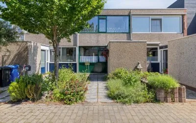 Tussenwoning te koop: Andoorn 27, Ommoord Rotterdam