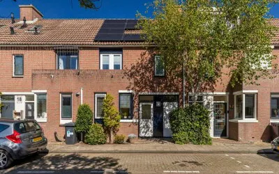 Tussenwoning te koop: Andriessenlaan 16, Zandevelt 'S-Gravenzande
