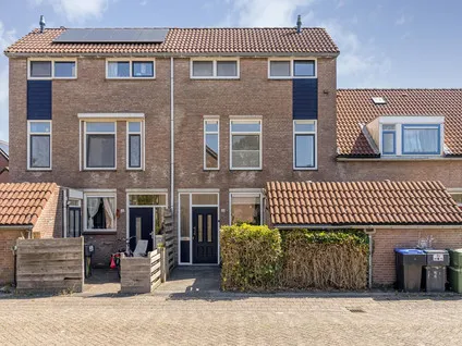 Terraced house for sale: Anekingepad 14, Verzetsbuurt Meppel