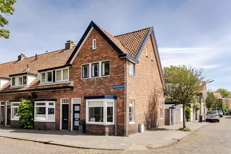 Hoekwoning te koop: Anemonenstraat 2, Bloemenbuurt Santpoort-Noord