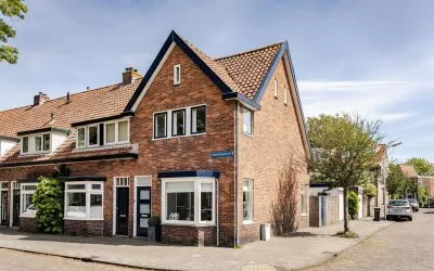 Hoekwoning te koop: Anemonenstraat 2, Bloemenbuurt Santpoort-Noord