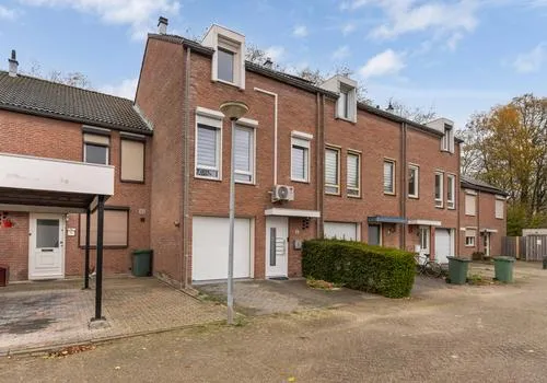Tussenwoning te koop: Anemoonhof 29, Boshoven-Vrakker Weert