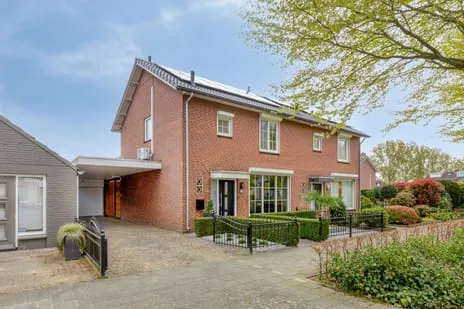 Twee-onder-één-kap te koop: Anemoonlaan 3, Dommelen Valkenswaard