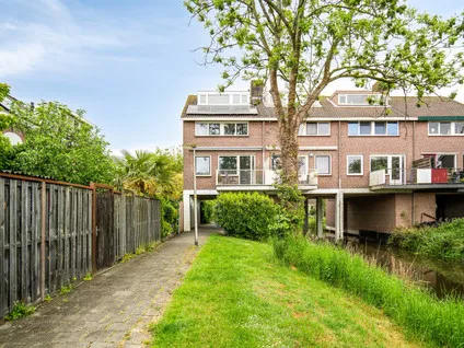Appartement te koop: Anemoonzoom 14, Voorhof Leiderdorp