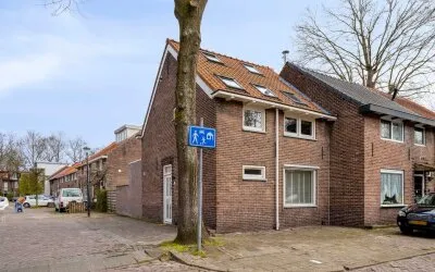 Hoekwoning te koop: Anjelierstraat 2, Breda