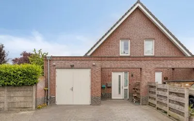Twee-onder-één-kap te koop: Anjerhof 28, Maarheeze Maarheeze