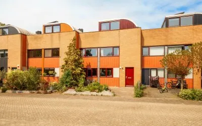 Tussenwoning te koop: Anjerhof 4, Almere