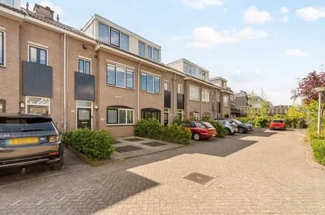 Tussenwoning te koop: Anjerhof 71, Stommeer Aalsmeer