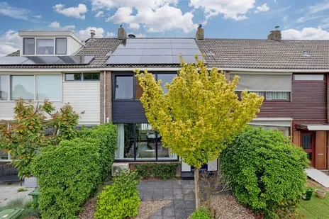 Tussenwoning te koop: Anjerstraat 4, Moordrecht Bloemenbuurt Moordrecht