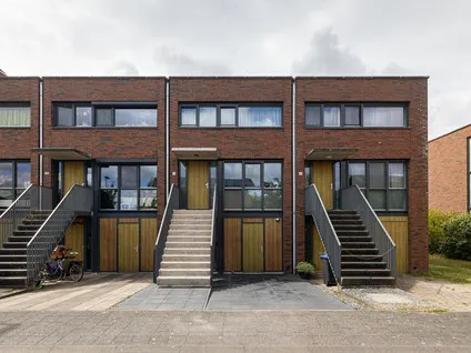 Tussenwoning te koop: Anjertuin 11, Eilandenbuurt Bergschenhoek
