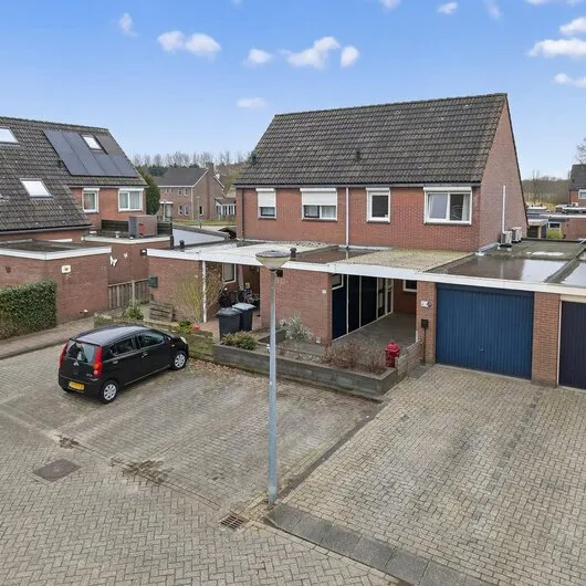 Tussenwoning te koop: Anker 53, Klazienaveen-Zuid Klazienaveen