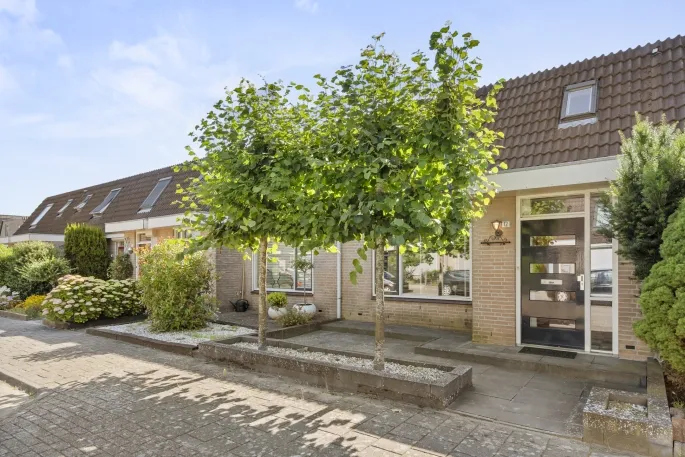 Tussenwoning te koop: Anna Bijnsstraat 12, Rijkerswoerd-Midden Arnhem