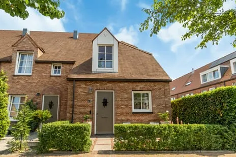Corner house for sale: Anna Boleynlaan 63, Hoofddorp Toolenburg Zuid Hoofddorp