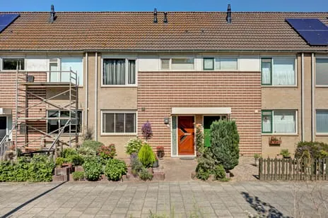 Tussenwoning te koop: Anna Griesepad 20, Hoogvliet Zuid Hoogvliet Rotterdam