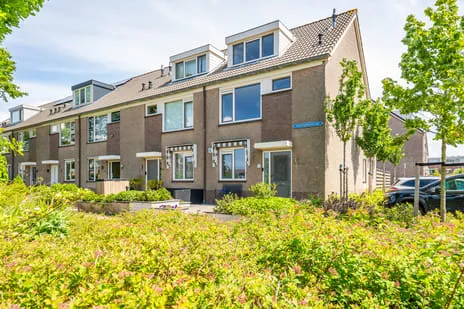 Hoekwoning te koop: Anna Kaulbachstraat 2, Vrouwenpolder Lisse