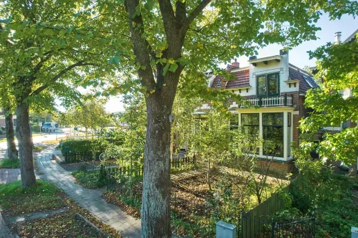 Tussenwoning te koop: Anna Maria van Schurmansingel 23, Franeker