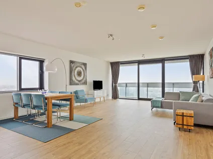 Appartement te huur: Anna van Buerenplein 212, Rivierenbuurt-Noord 'S-Gravenhage