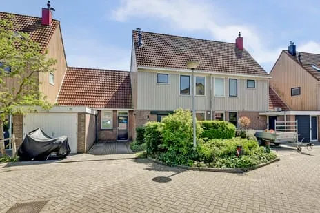 Tussenwoning te koop: Anna van Burenlaan 76, Slotplan Egmond Aan Den Hoef