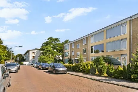 Appartement te koop: Anna van Burenstraat 6, Waldeck Pyrmontweg en omgeving Dordrecht