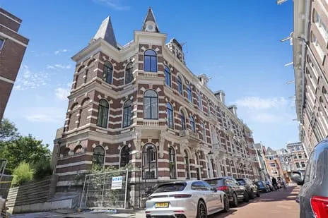 Corner house for rent: Anna van den Vondelstraat 10, Vondelparkbuurt-Midden Amsterdam