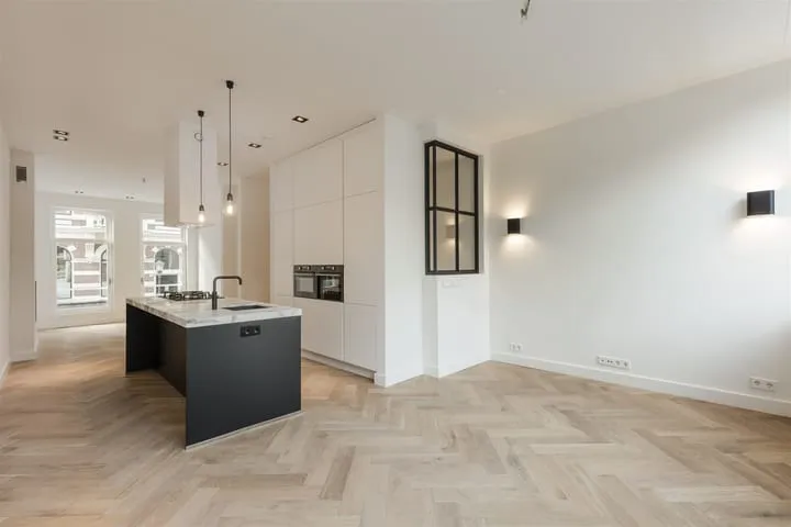 Tussenwoning te koop: Anna van den Vondelstraat 11, Vondelparkbuurt-Midden Amsterdam