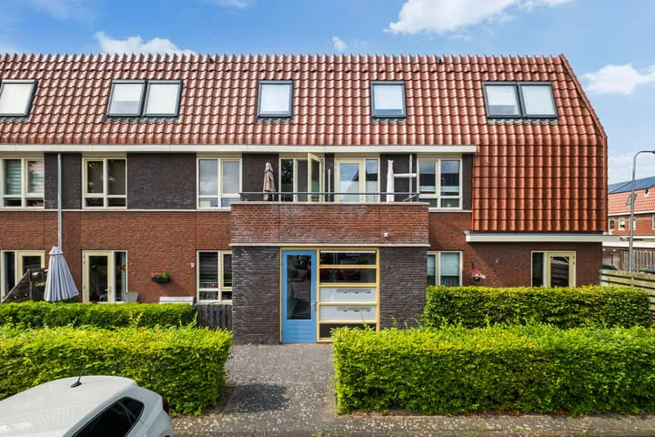 Apartment for sale: Anna van Hannoverlaan 17, Vliettuinen Wateringen