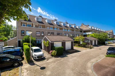 Appartement te koop: Anna van Hensbeeksingel 64, Boerhaavekwartier Gouda