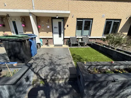 Tussenwoning te huur: Anna Bijnsstraat 6, Literatuurwijk Noordwest Almere