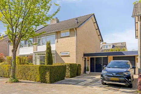 Tussenwoning te koop: Anna Blamanstraat 32, Molenhoek Rosmalen