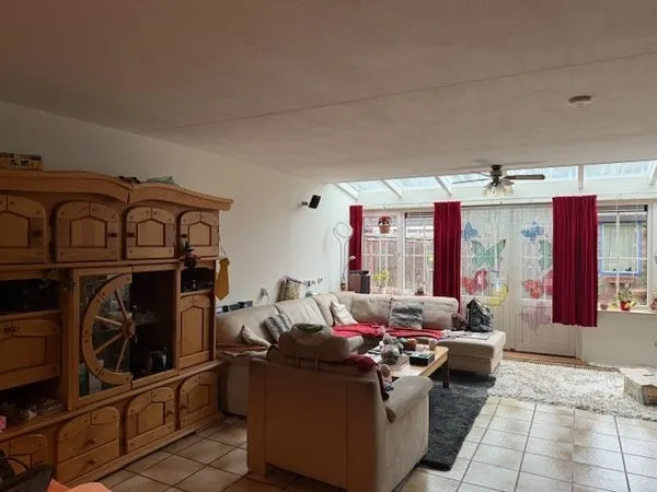 Hoekwoning te koop: Anna van Burenstraat 15, Pijnacker