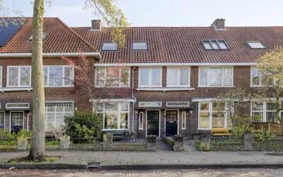 Tussenwoning te koop: Anna van Engelandstraat 9, Eliasterrein, Vonderkwartier Eindhoven