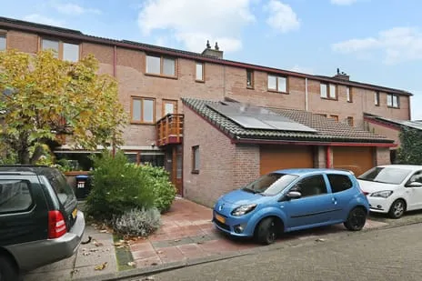 Tussenwoning te koop: Anna van Hensbeeksingel 138, Boerhaavekwartier Gouda