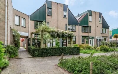 Tussenwoning te koop: Annadaal 25, Ede