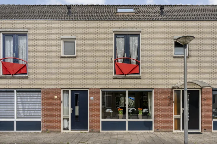 Tussenwoning te koop: Annastraat 14, Boswinkel-De Braker Enschede