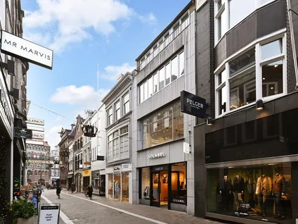 Huurwoning: Annastraat 4B in 'S-Gravenhage - €2.200 per maand - 116m²